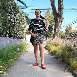 ballerina bruna punk rojo