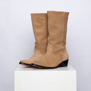 bota dolores reno arena