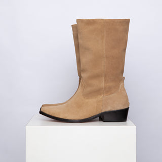 bota dolores reno arena