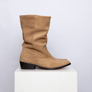 bota dolores reno arena