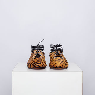 zapato con taco eliana cebra camel