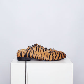 zapato con taco eliana cebra camel