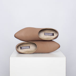 babuchas emilia Nude