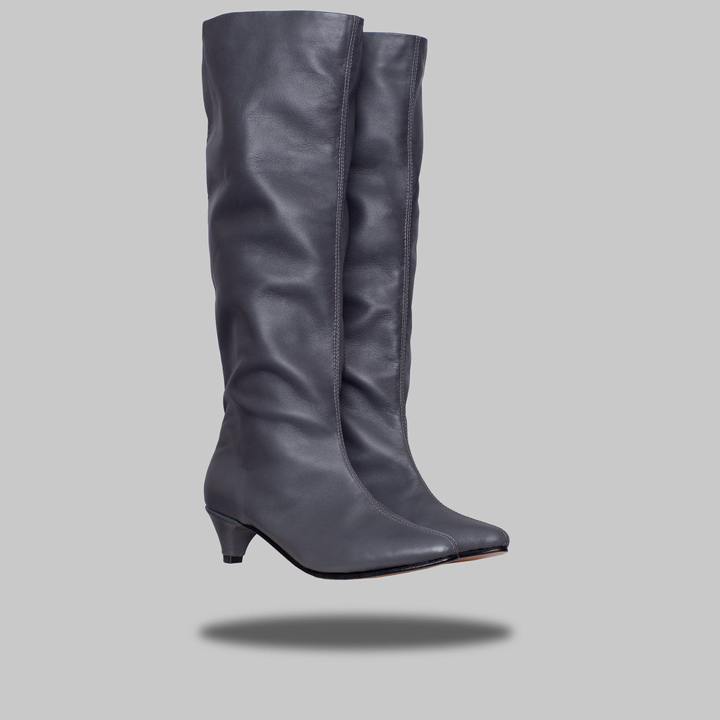 bota isidora gris
