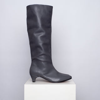 bota isidora gris