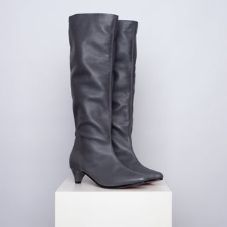 bota isidora gris