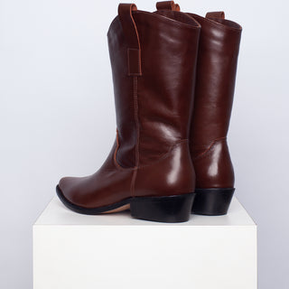 bota jacinta chocolate