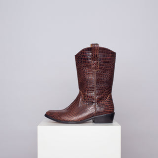 bota jacinta croco chocolate