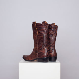 bota jacinta croco chocolate