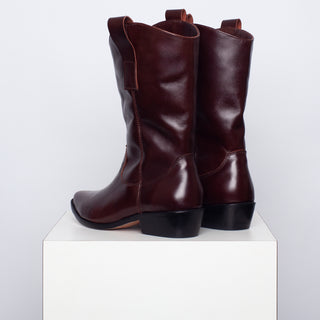 bota jacinta chocolate