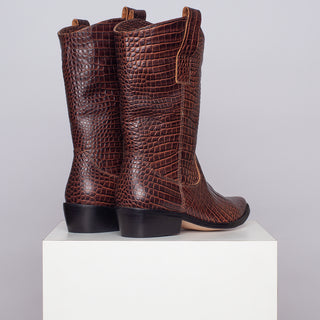 bota jacinta croco chocolate