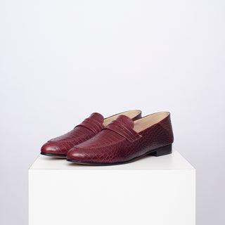 mocasín lucía croco burdeos