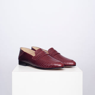 mocasín lucía croco burdeos
