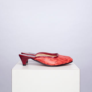zapato con taco renata serpiente coral