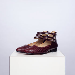 zapato con taco santina burgundy croco burdeos