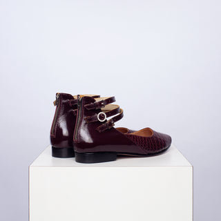 zapato con taco santina burgundy croco burdeos