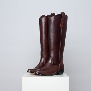 bota teodora chocolate