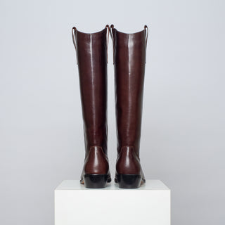 bota teodora chocolate