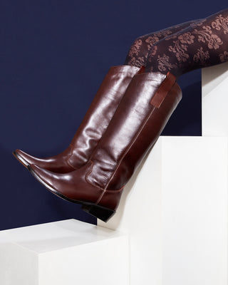 bota teodora chocolate