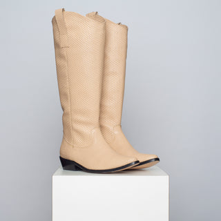 Elige tus botas teodora